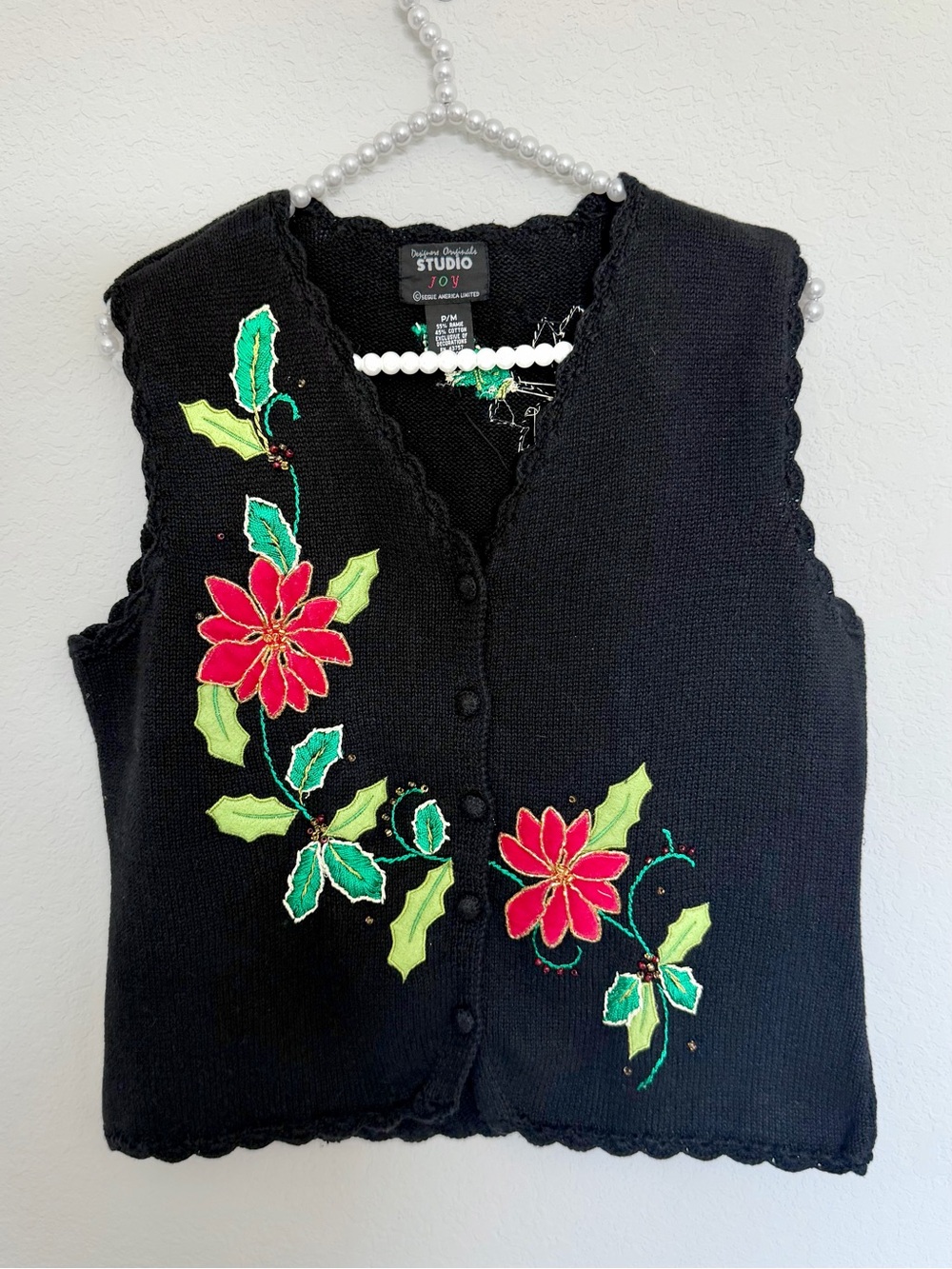 Vintage Black Embroidered Poinsettia Vest